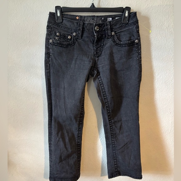 Low Rise Y2K Miss Me cropped capri - Picture 2 of 6